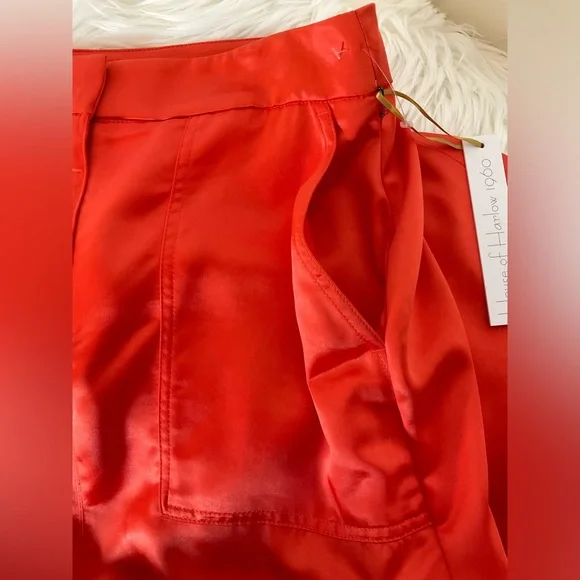 HOUSE OF HARLOW CARGO SKIRT - Picture 11 of 15